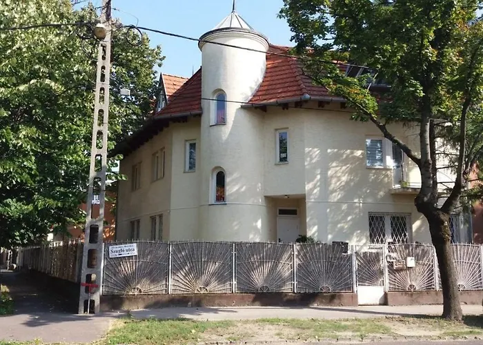 Remo'S Villa By Zuglo